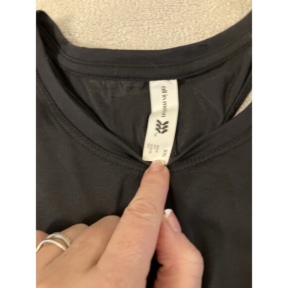 All in Motion Women's Size XXL Solid Black Racerback Essential Athletic Tank Top - Picture 2 of 10